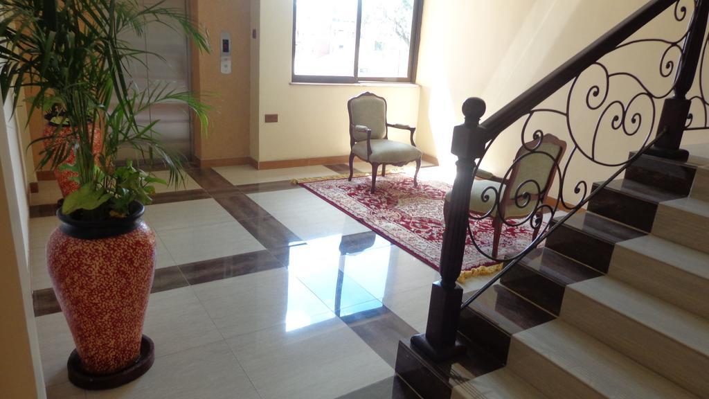 נקורו Eagle Palace Hotel חדר תמונה